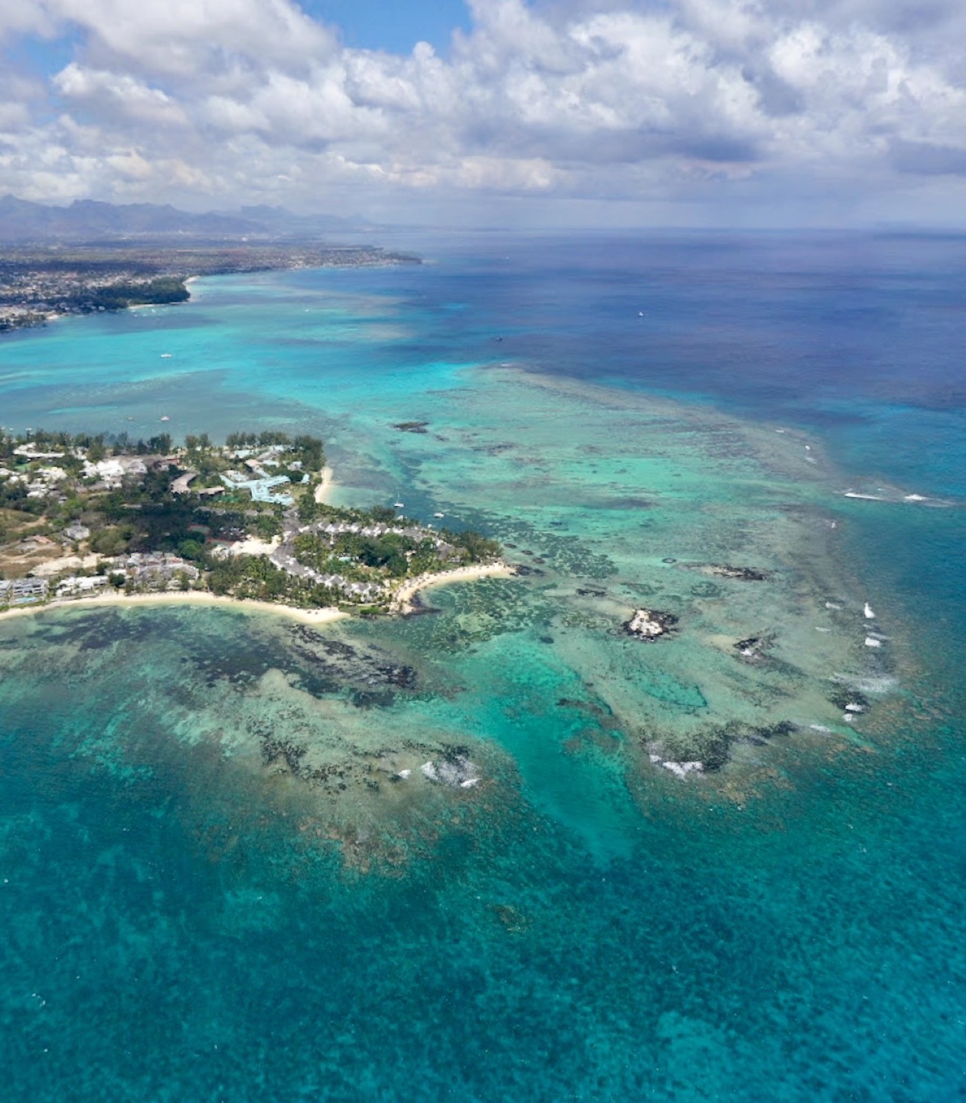 Vue aérienne des fonds marins de la Pointe aux Canonniers, dans le Nord de l'île Maurice